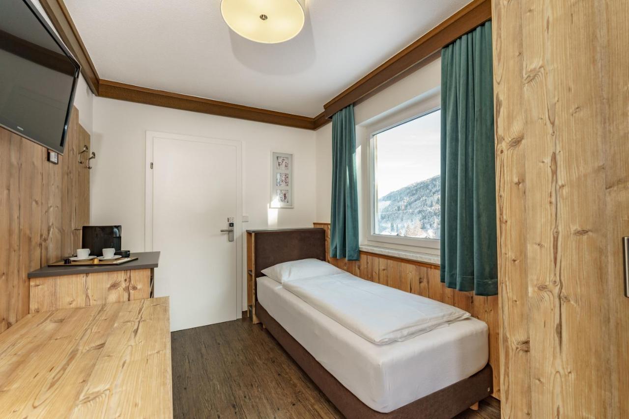Landhaus Hubertus Wellness & Breakfast Schladming Extérieur photo